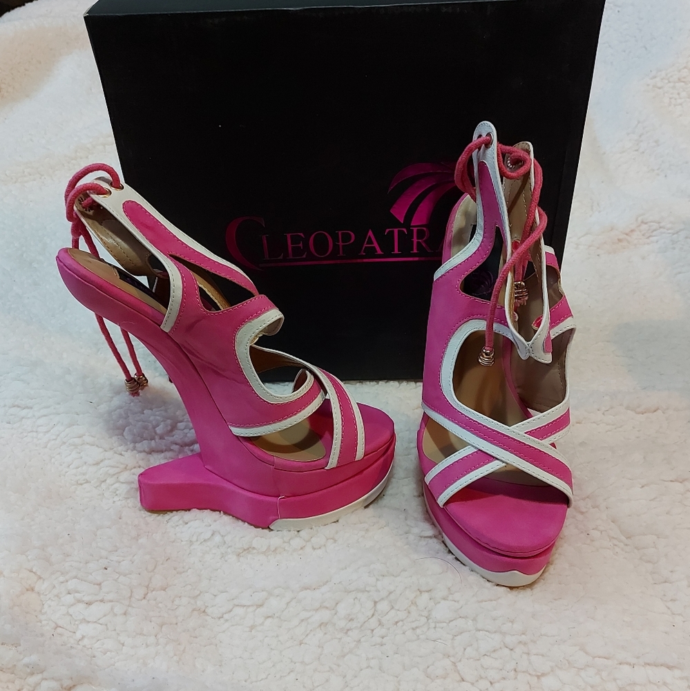 Pink Heeless Shoes